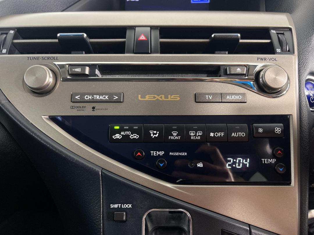 Photo '24' of Lexus RX450H Photo '24' of Lexus RX450H