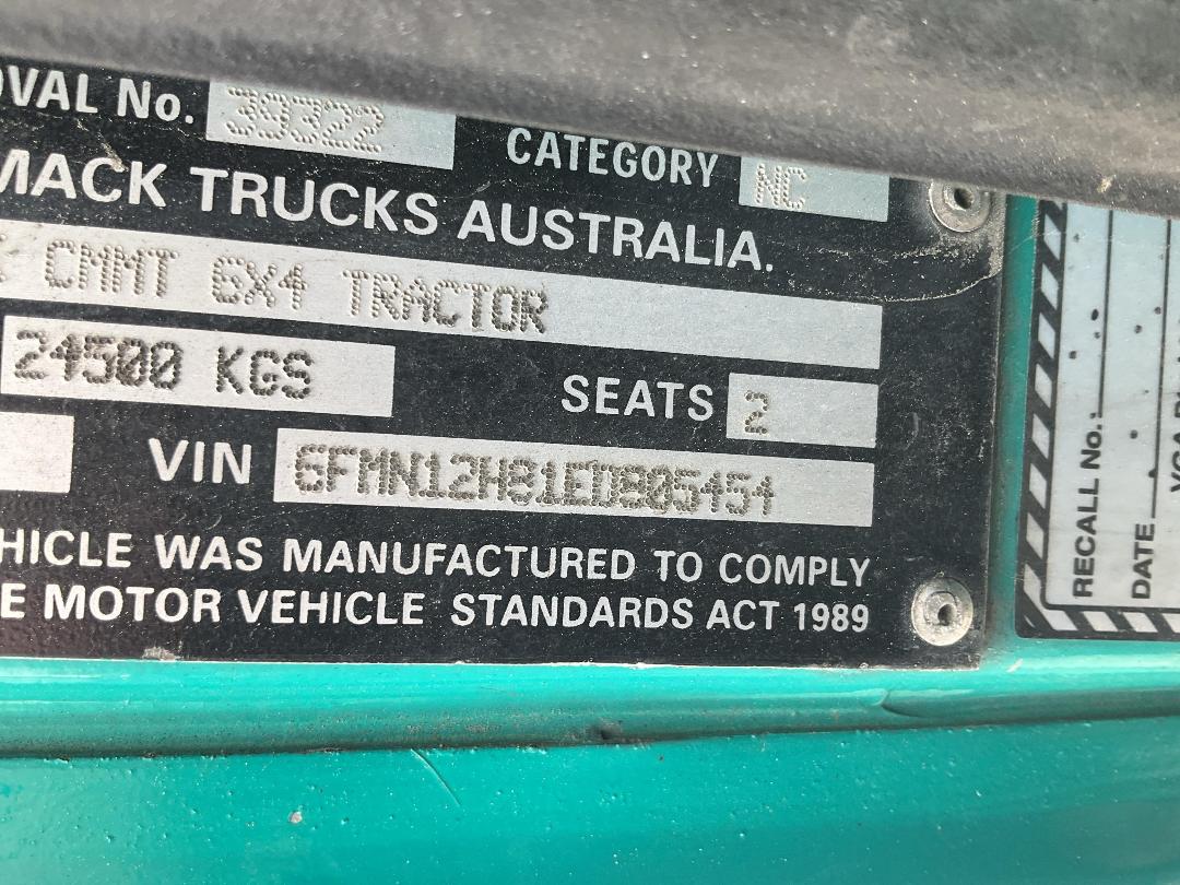 Photo '26' of Mack Granite CMMT 6X4 Tractor Unit