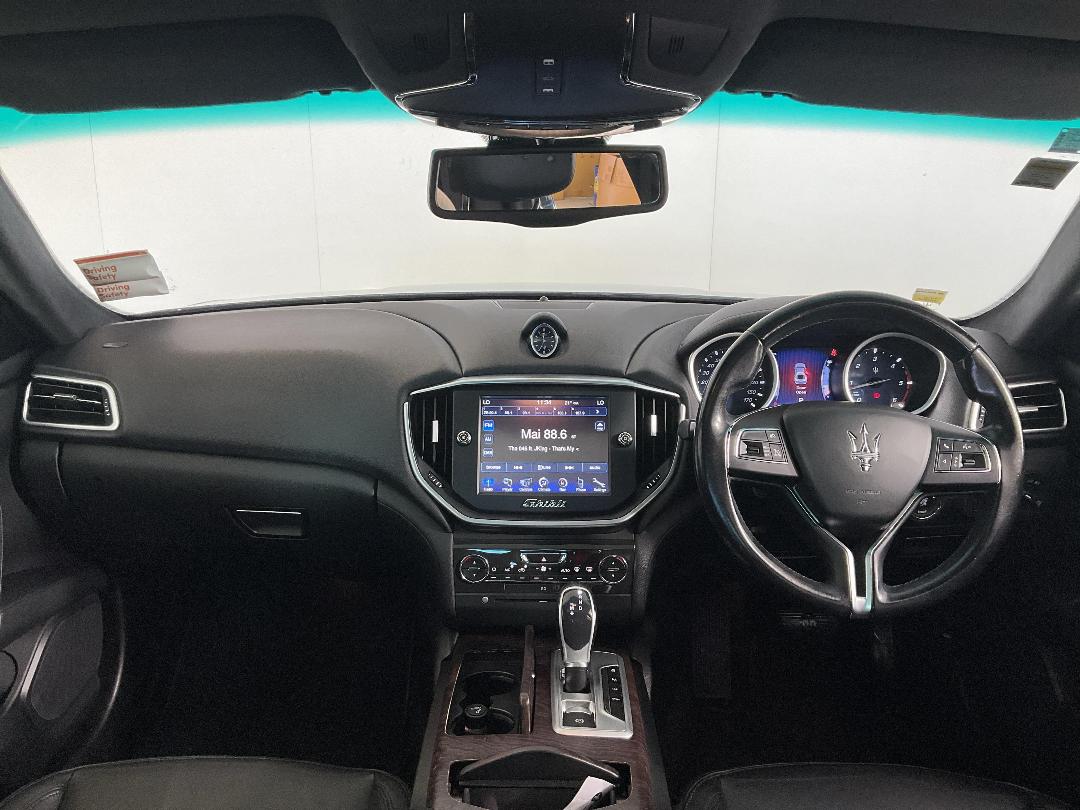 Photo '17' of Maserati Ghibli