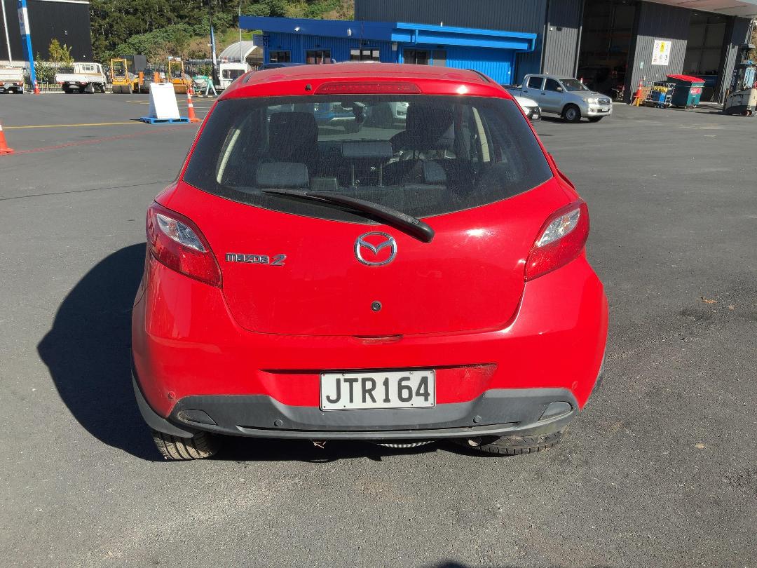 Photo '6' of Mazda 2