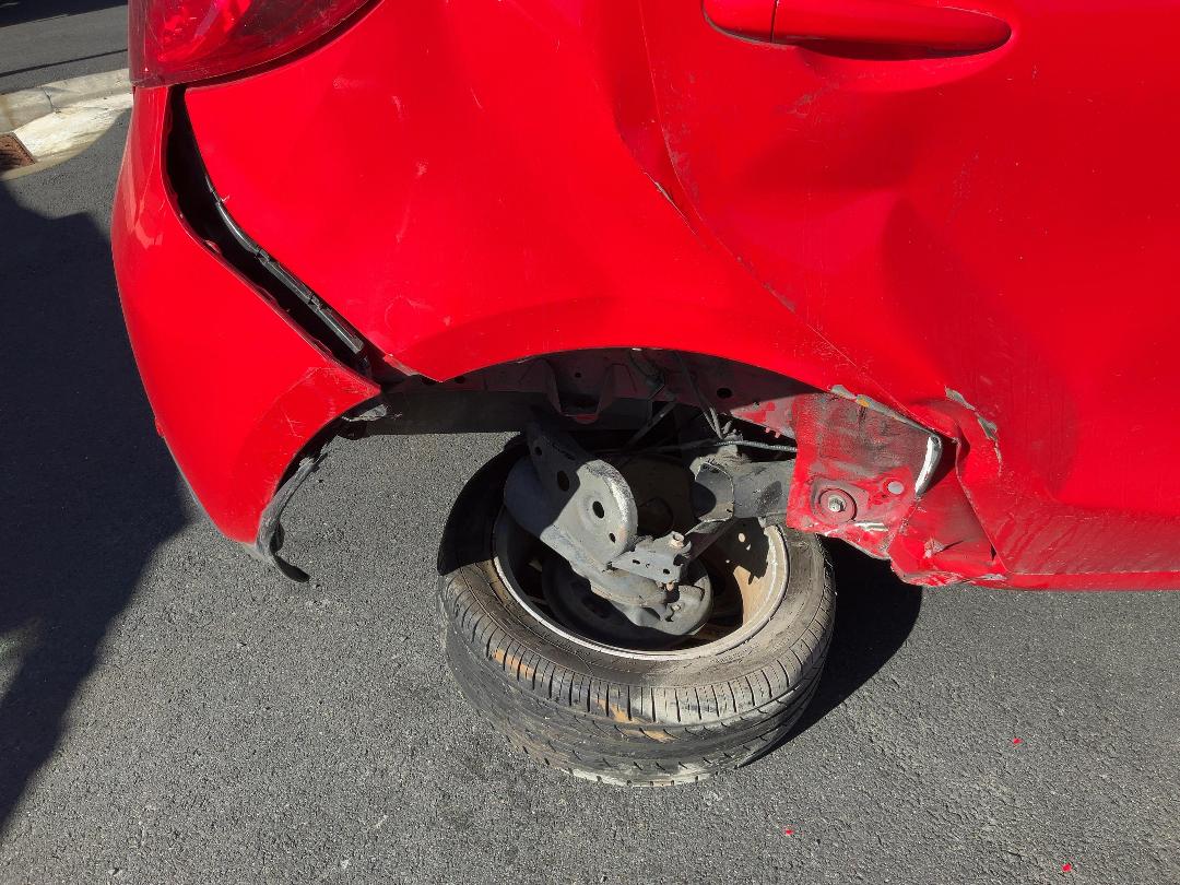 Photo '13' of Mazda 2