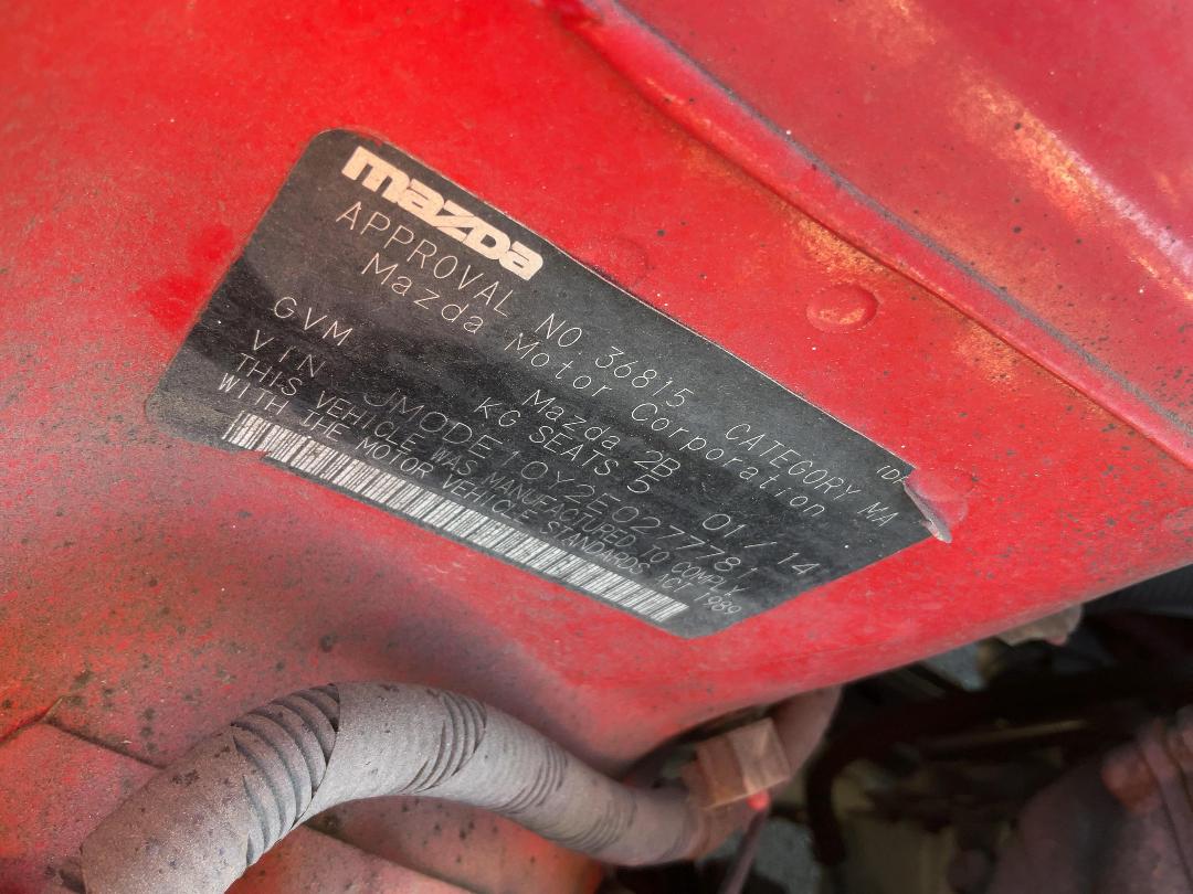 Photo '24' of Mazda 2