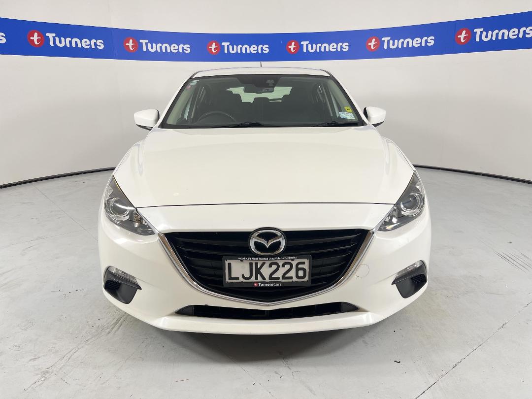 Photo '2' of Mazda 3