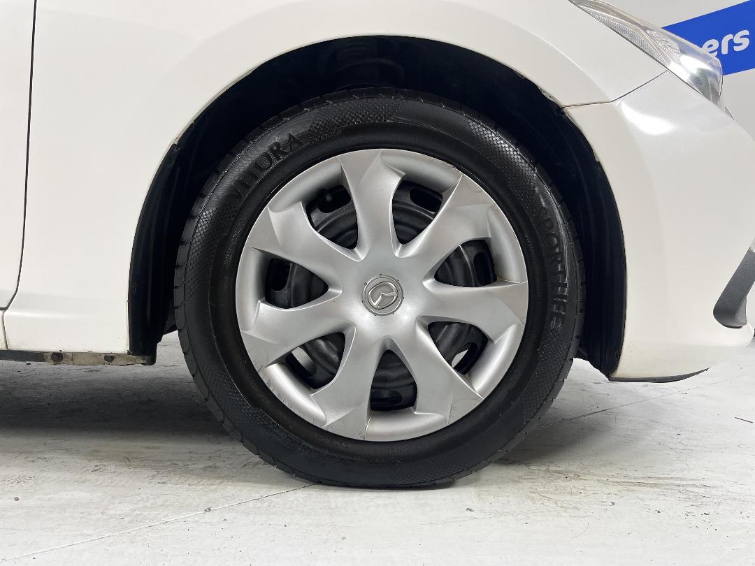 Photo '9' of Mazda 3