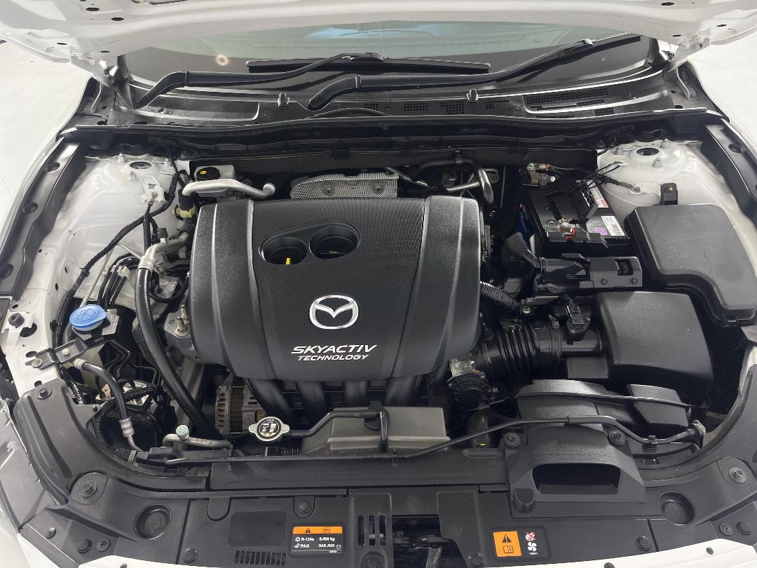 Photo '13' of Mazda 3