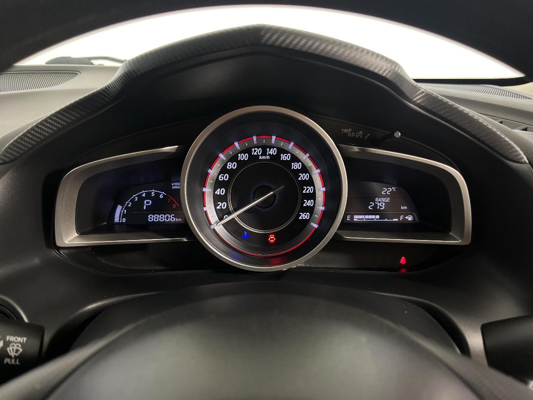 Photo '21' of Mazda 3