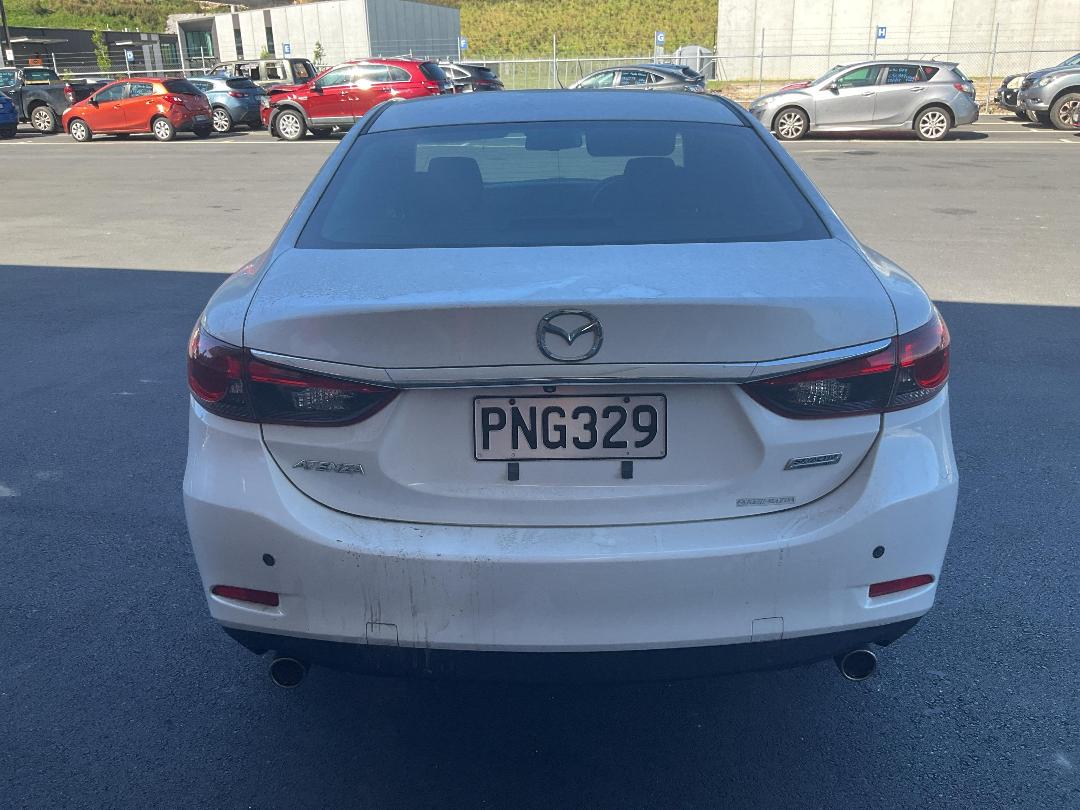 Photo '8' of Mazda Atenza Photo '8' of Mazda Atenza