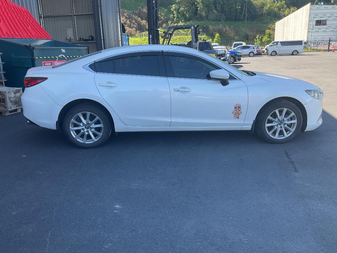 Photo '5' of Mazda Atenza Photo '5' of Mazda Atenza