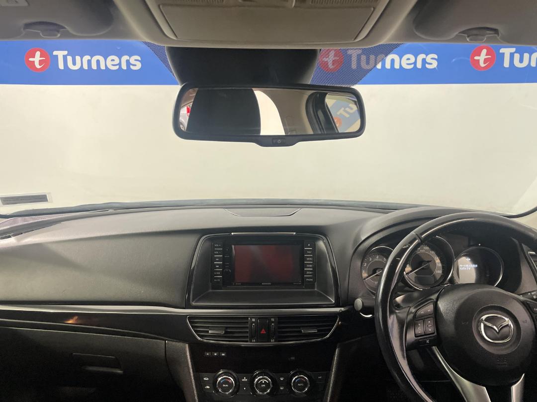 Photo '17' of Mazda Atenza