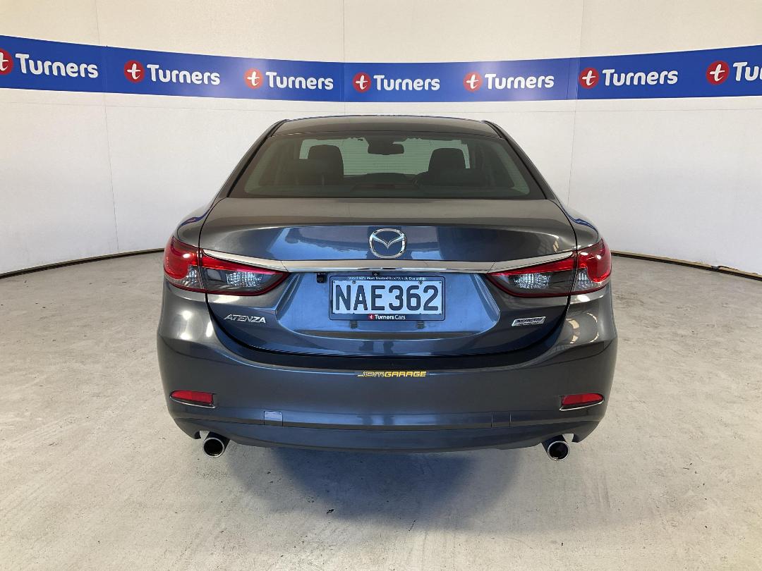 Photo '6' of Mazda Atenza