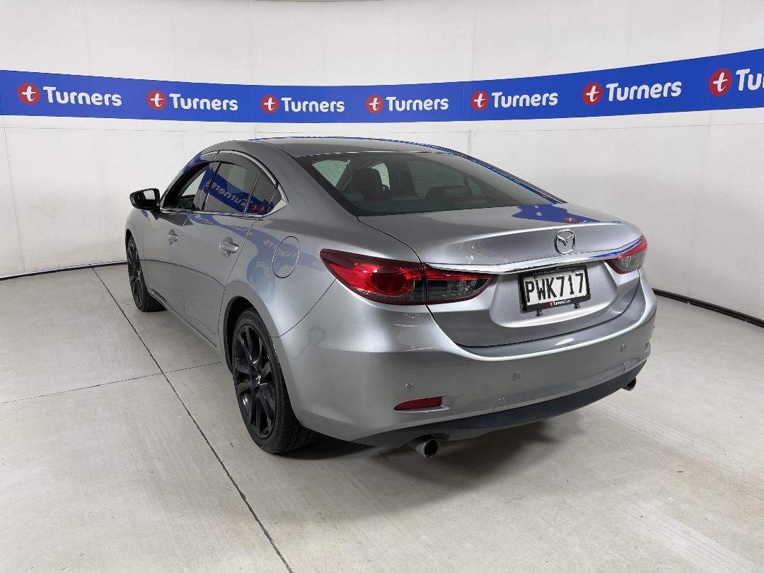 Photo '5' of Mazda Atenza