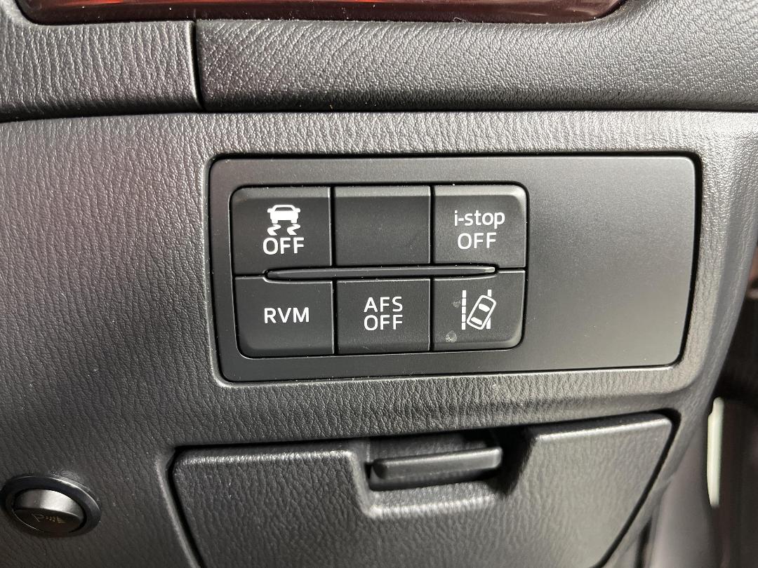 Photo '25' of Mazda Atenza