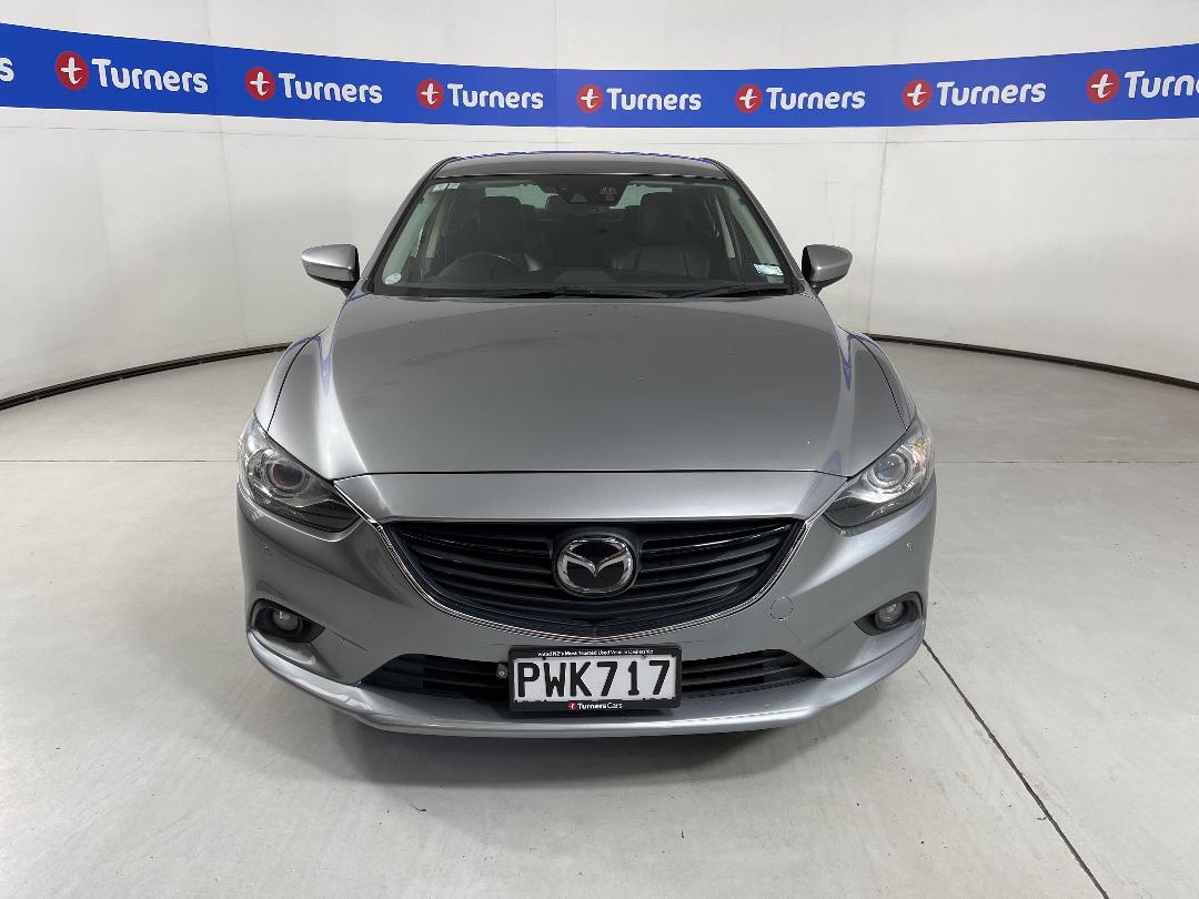 Photo '2' of Mazda Atenza