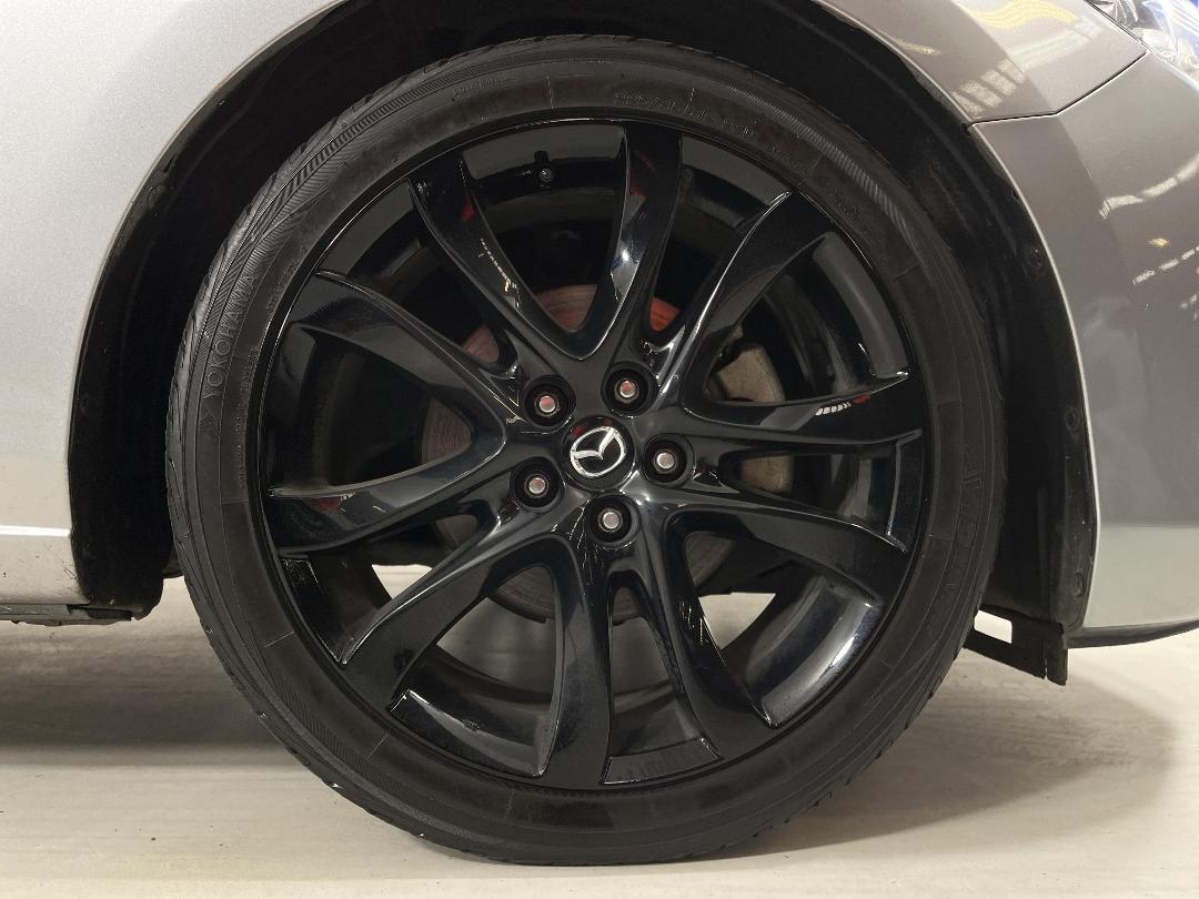 Photo '9' of Mazda Atenza