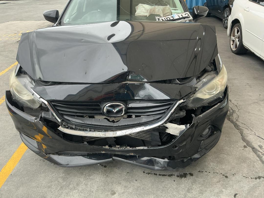 Photo '5' of Mazda Atenza