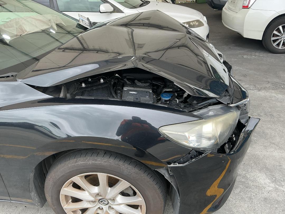 Photo '3' of Mazda Atenza