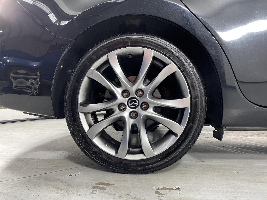 Photo '12' of Mazda Atenza