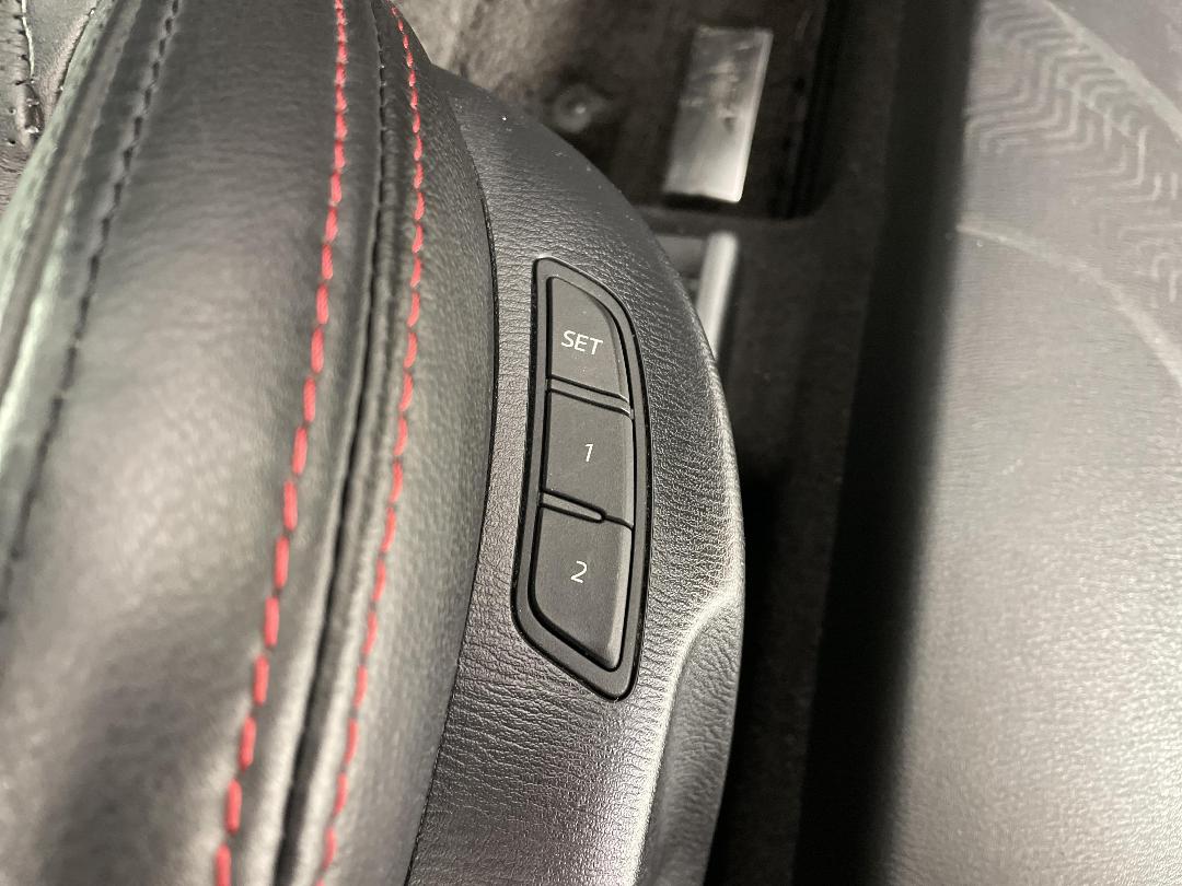 Photo '27' of Mazda Atenza