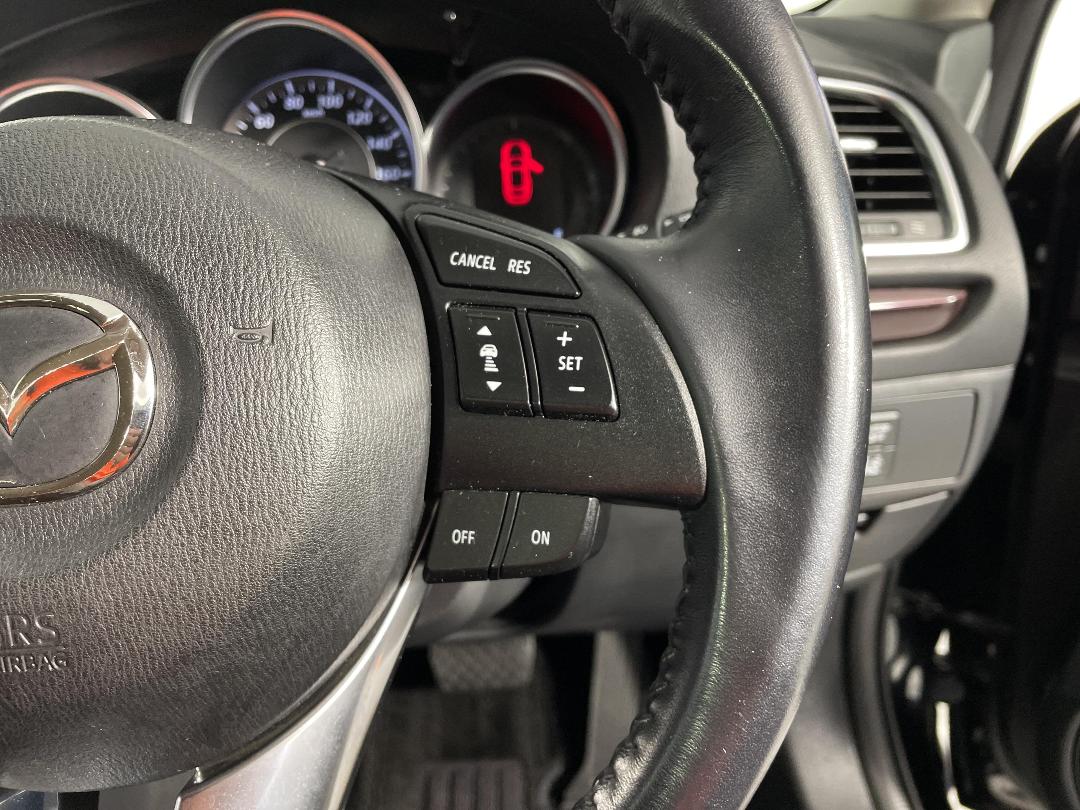 Photo '31' of Mazda Atenza