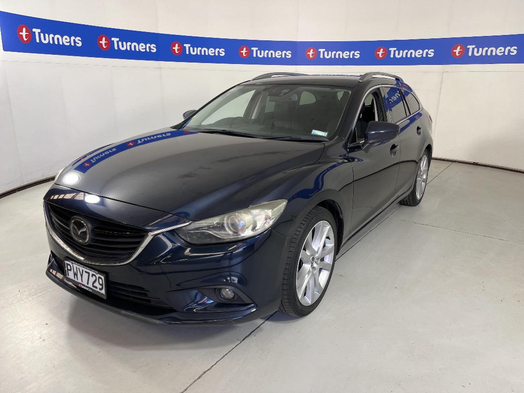 Photo '4' of Mazda Atenza