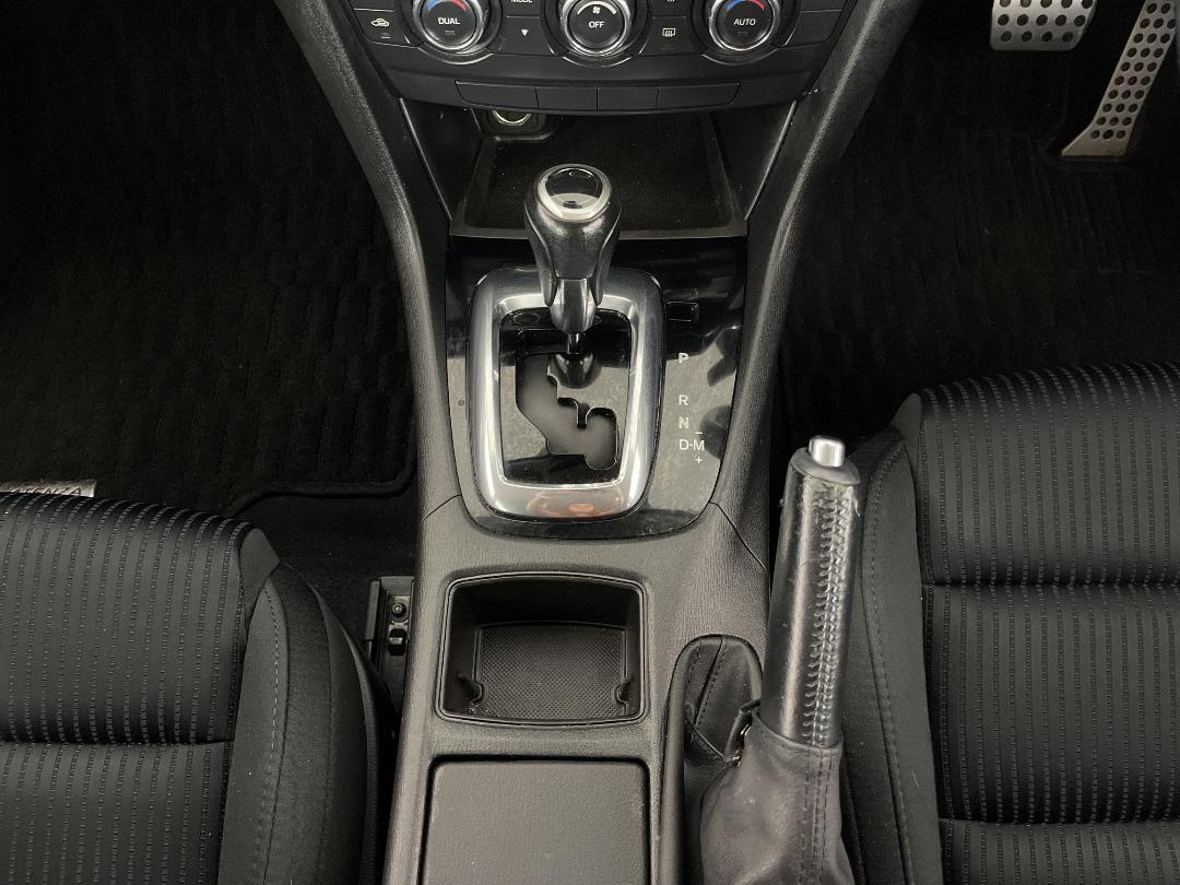 Photo '23' of Mazda Atenza