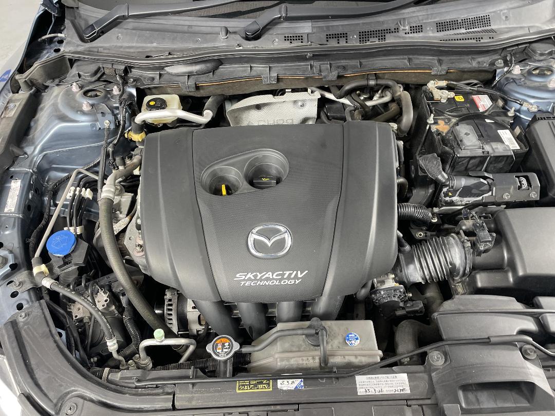 Photo '13' of Mazda Atenza