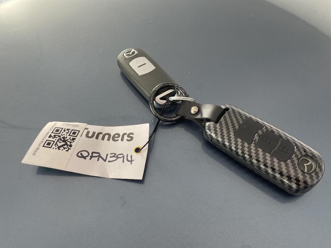 Photo '22' of Mazda Atenza