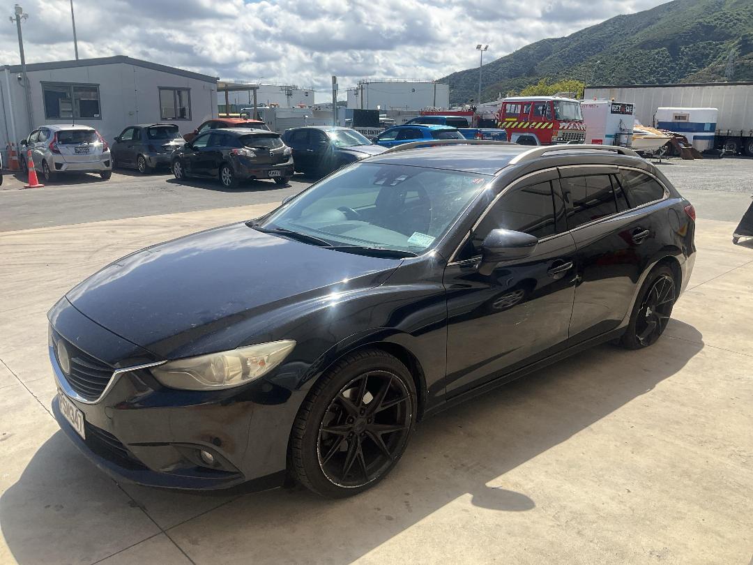 Photo '2' of Mazda Atenza Photo '2' of Mazda Atenza