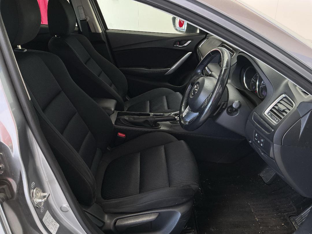 Photo '14' of Mazda Atenza Photo '14' of Mazda Atenza