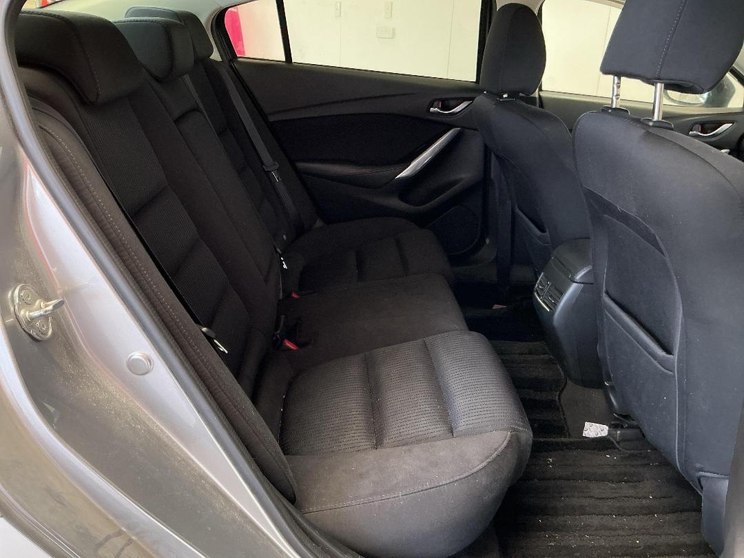 Photo '18' of Mazda Atenza Photo '18' of Mazda Atenza