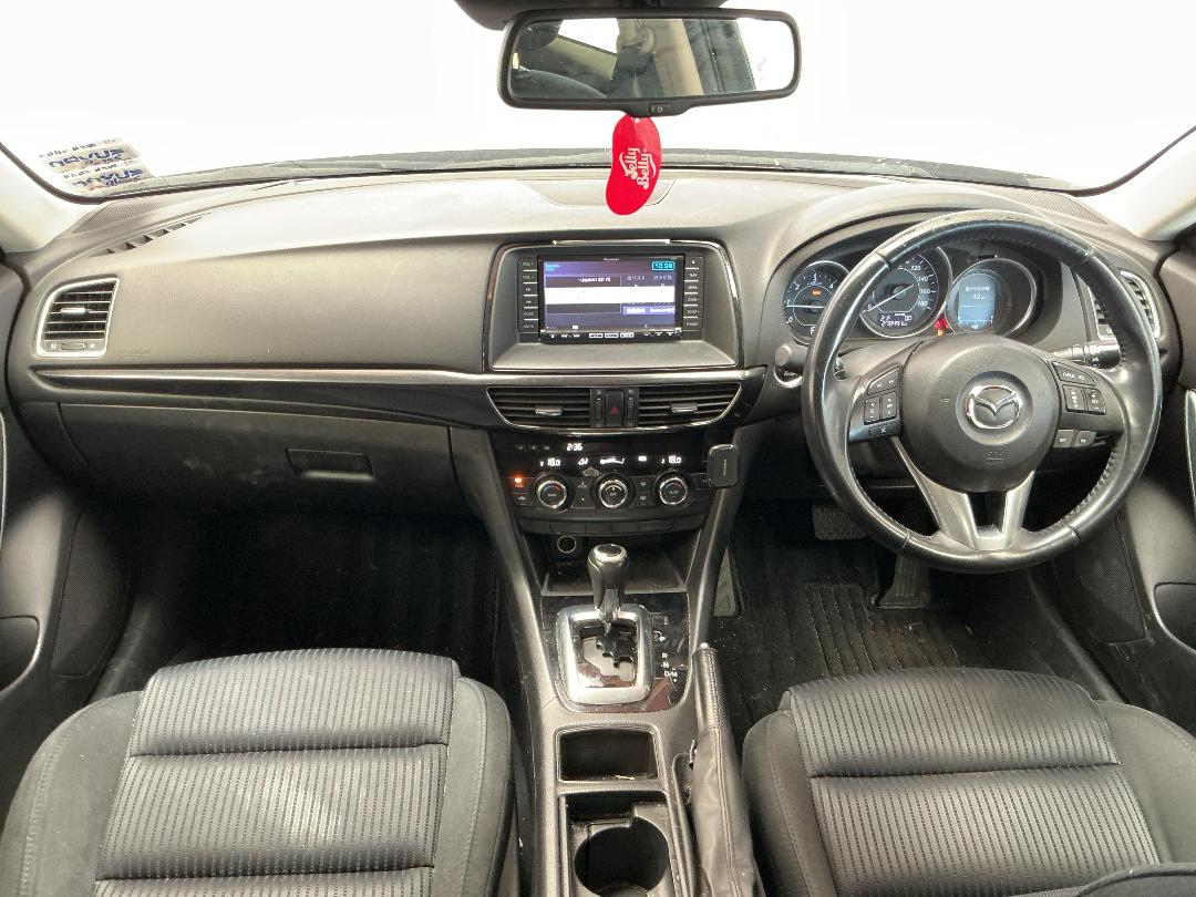 Photo '15' of Mazda Atenza Photo '15' of Mazda Atenza