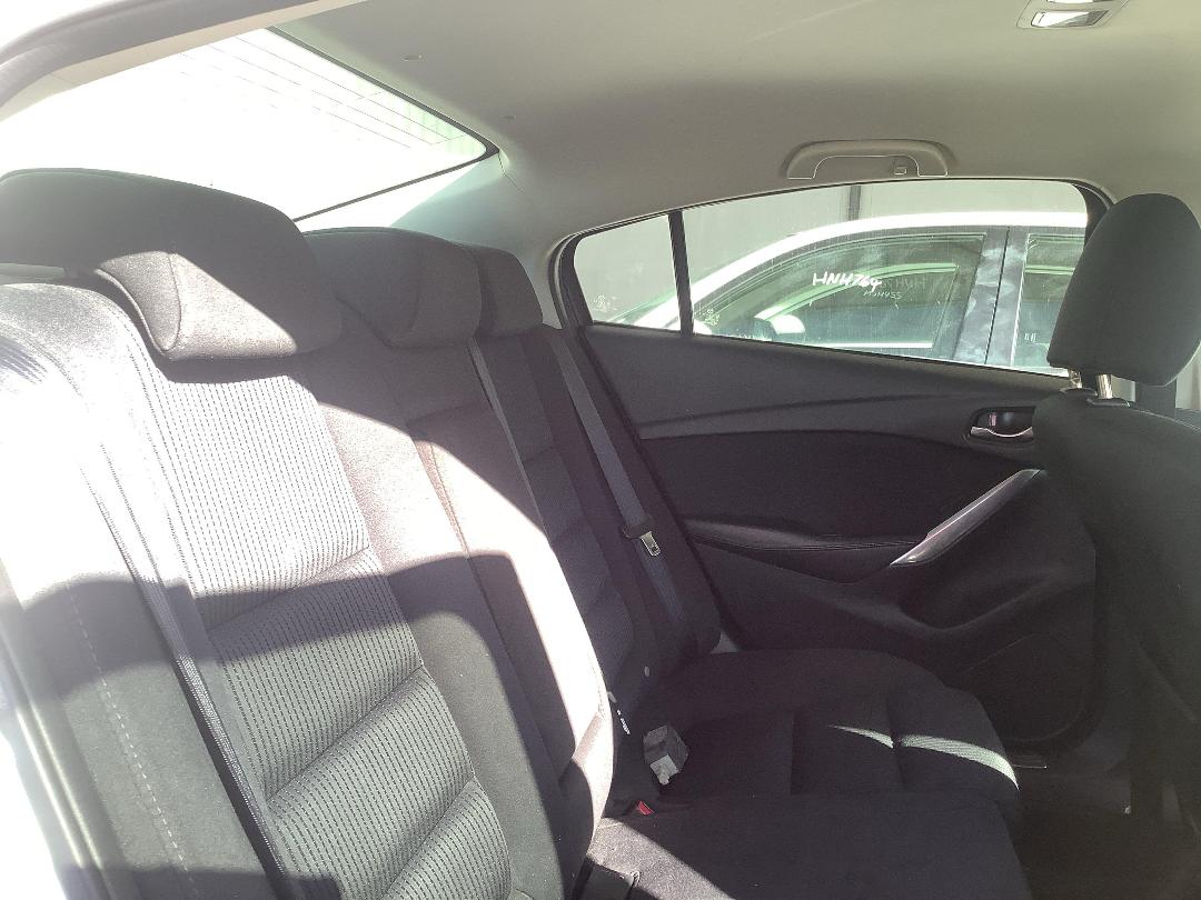 Photo '13' of Mazda Atenza