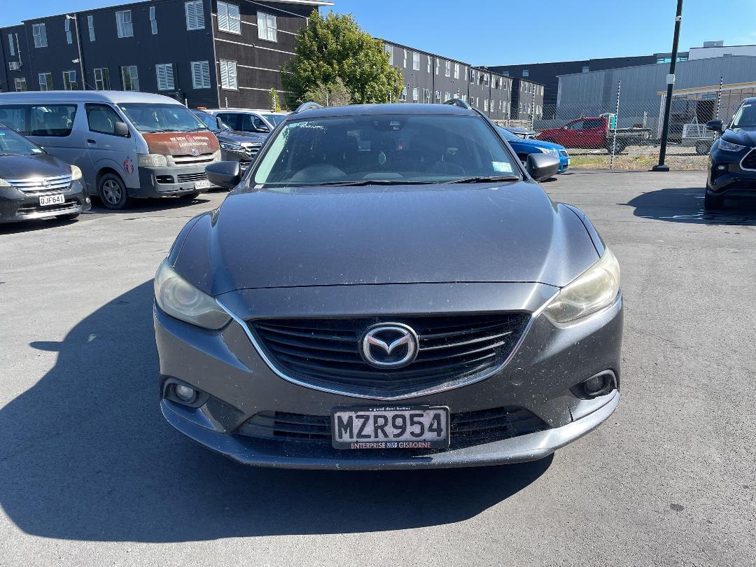 Photo '5' of Mazda Atenza