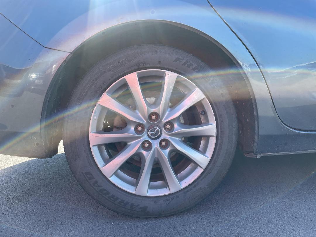 Photo '8' of Mazda Atenza