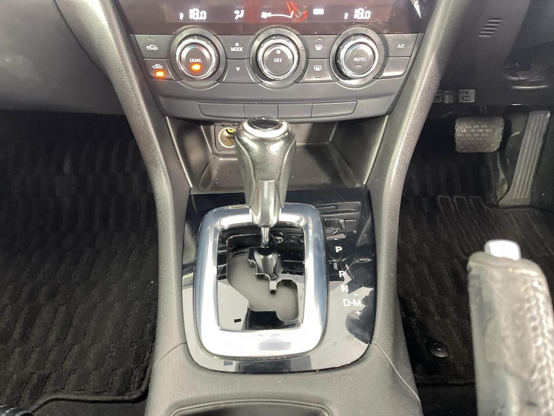 Photo '18' of Mazda Atenza Photo '18' of Mazda Atenza