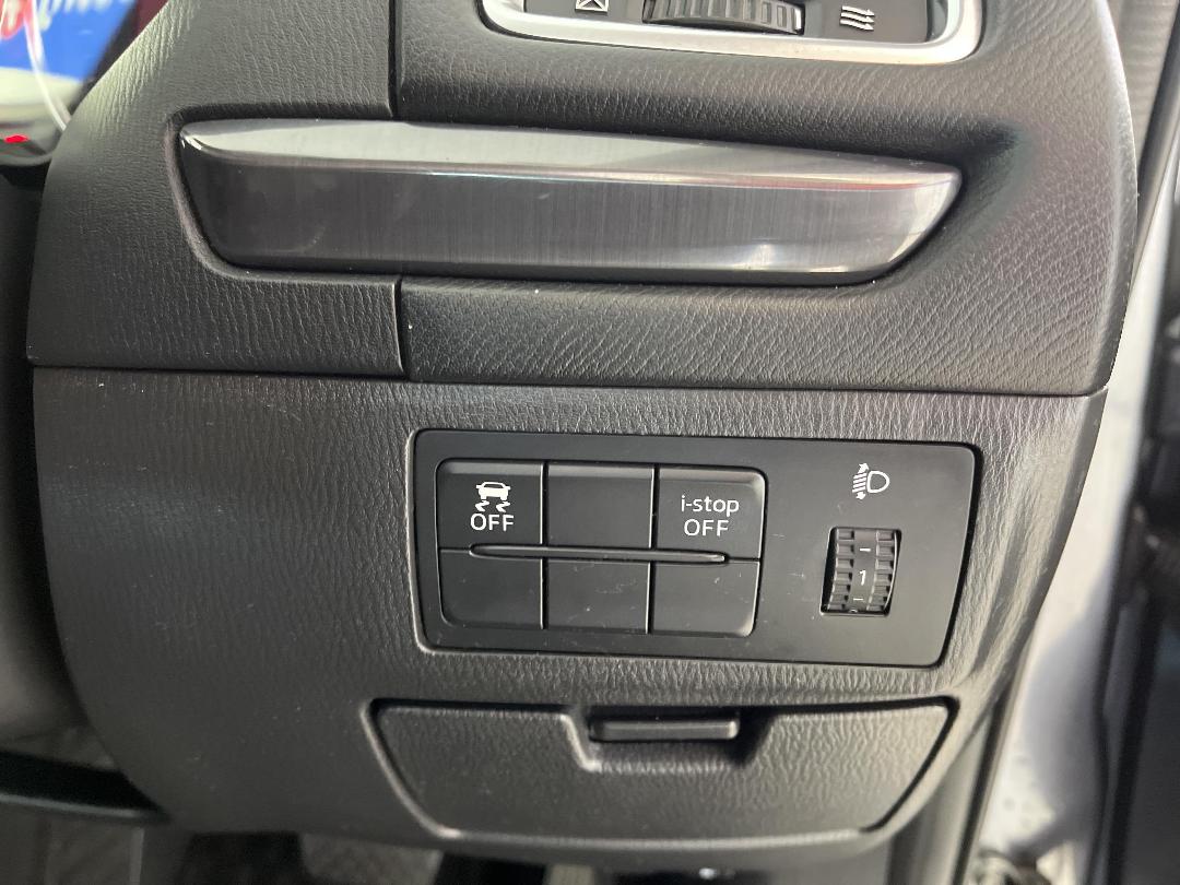 Photo '24' of Mazda Atenza Photo '24' of Mazda Atenza