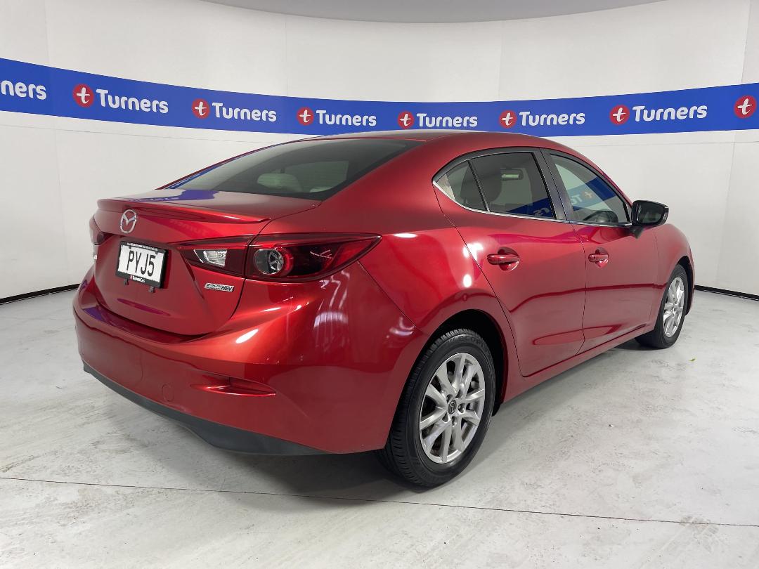 Photo '7' of Mazda Axela