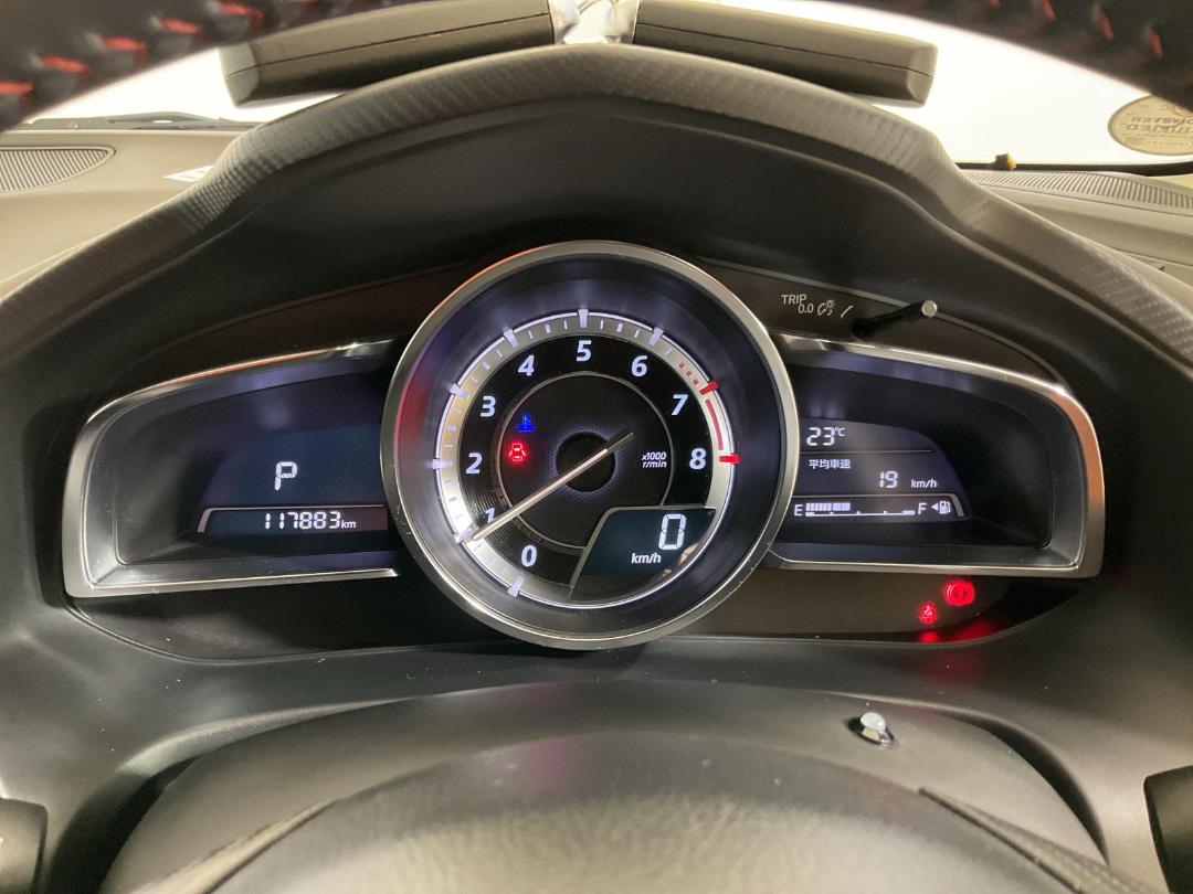 Photo '21' of Mazda Axela Photo '21' of Mazda Axela