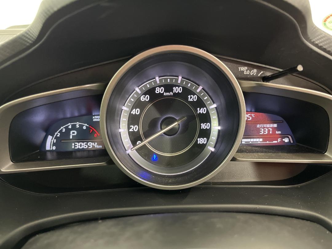 Photo '21' of Mazda Axela Photo '21' of Mazda Axela