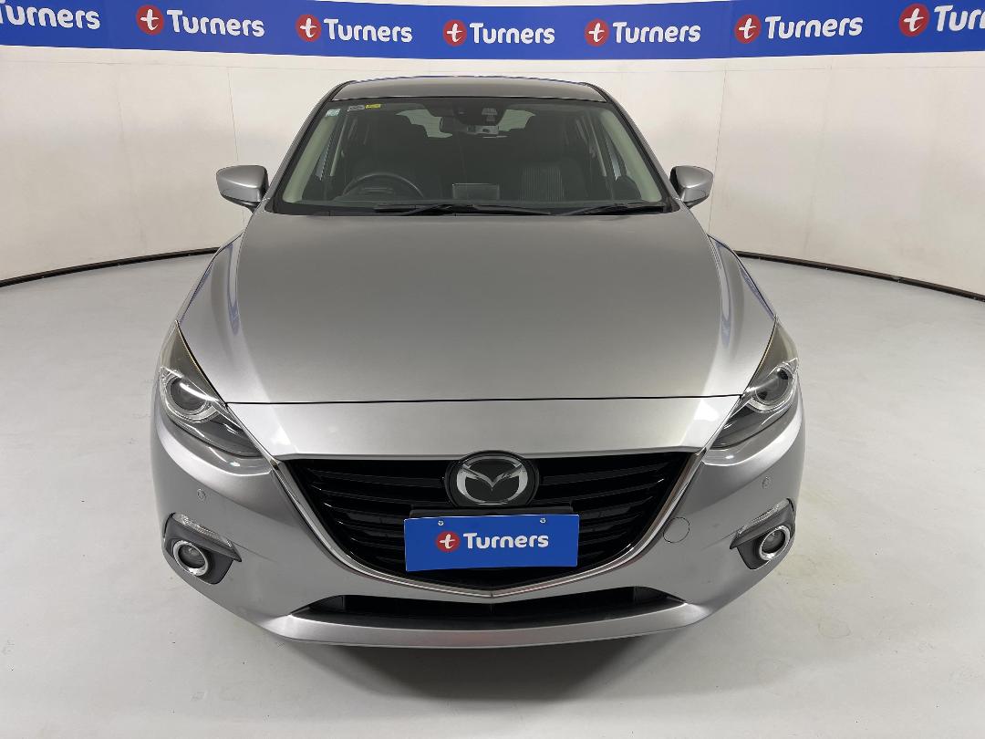 Photo '2' of Mazda Axela Photo '2' of Mazda Axela