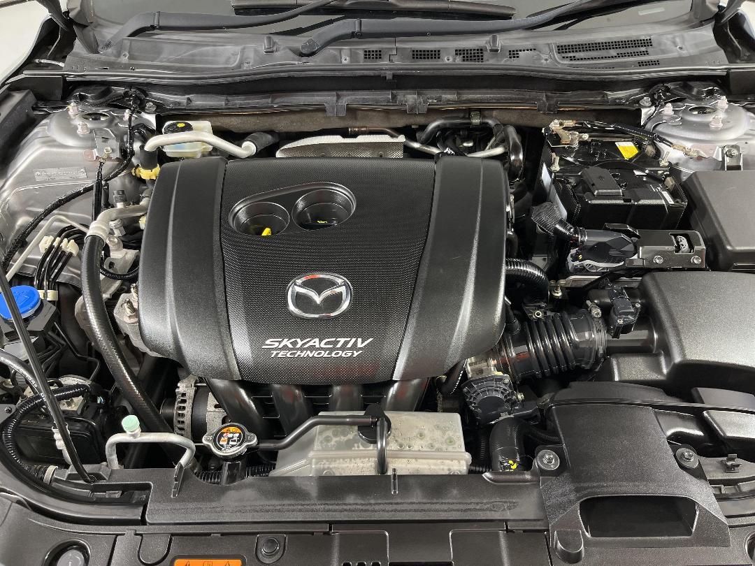 Photo '13' of Mazda Axela Photo '13' of Mazda Axela