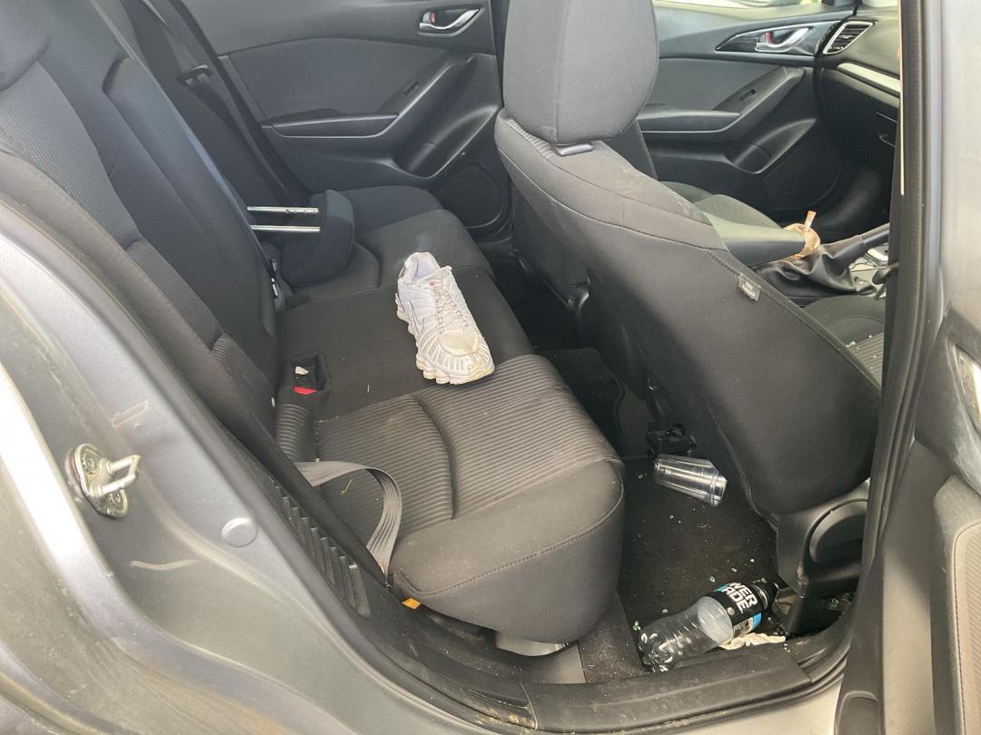 Photo '7' of Mazda Axela Photo '7' of Mazda Axela