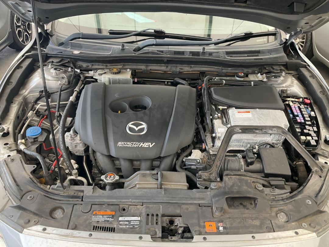 Photo '15' of Mazda Axela Photo '15' of Mazda Axela