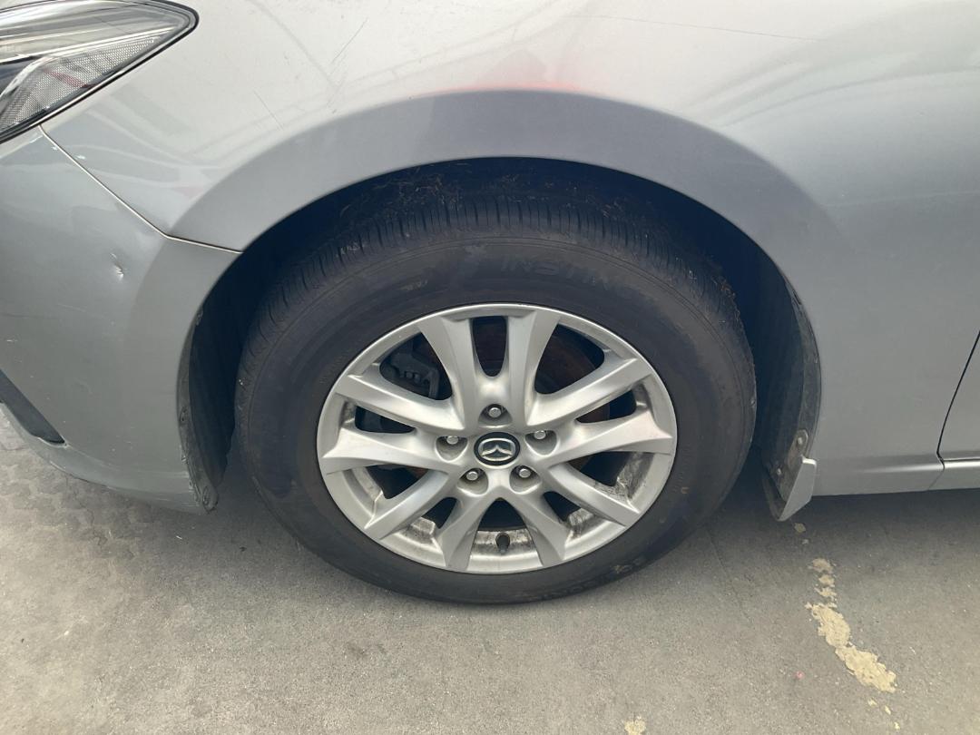 Photo '19' of Mazda Axela Photo '19' of Mazda Axela