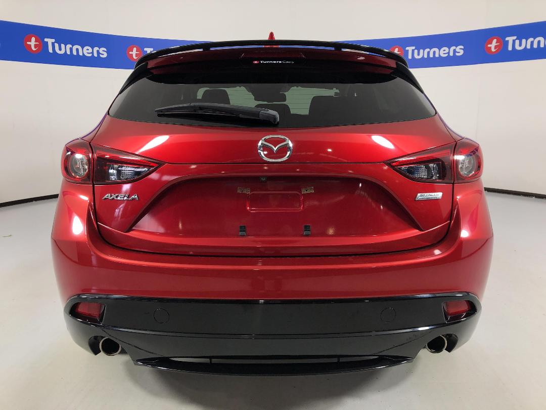 Photo '6' of Mazda Axela