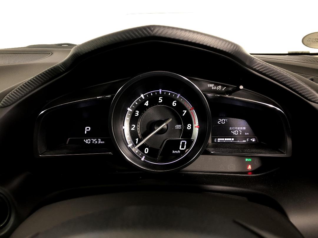 Photo '21' of Mazda Axela