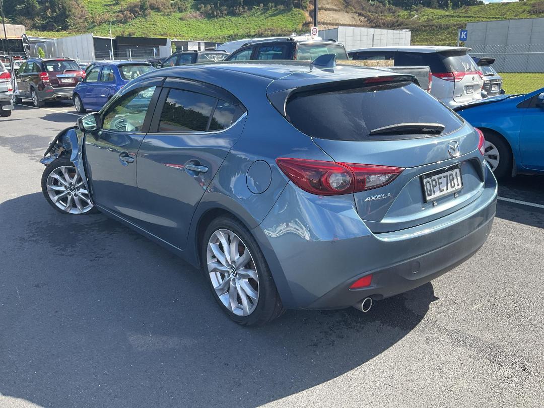 Photo '3' of Mazda Axela Photo '3' of Mazda Axela