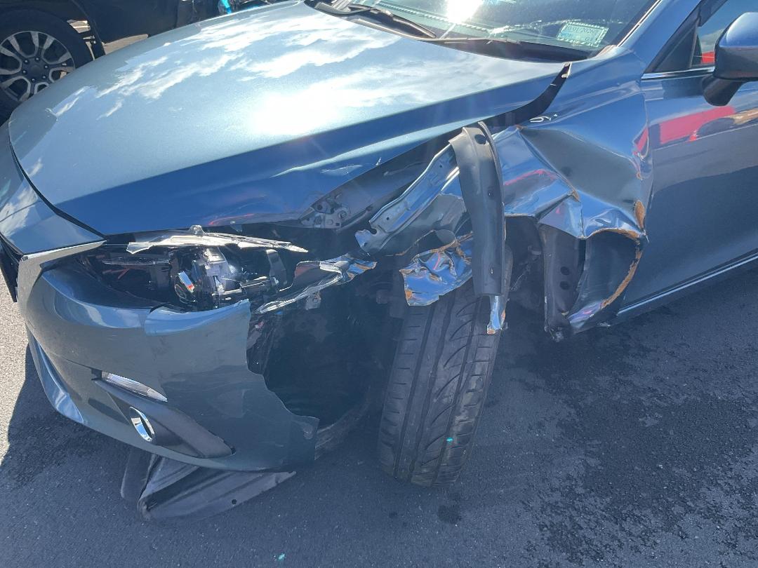 Photo '13' of Mazda Axela Photo '13' of Mazda Axela