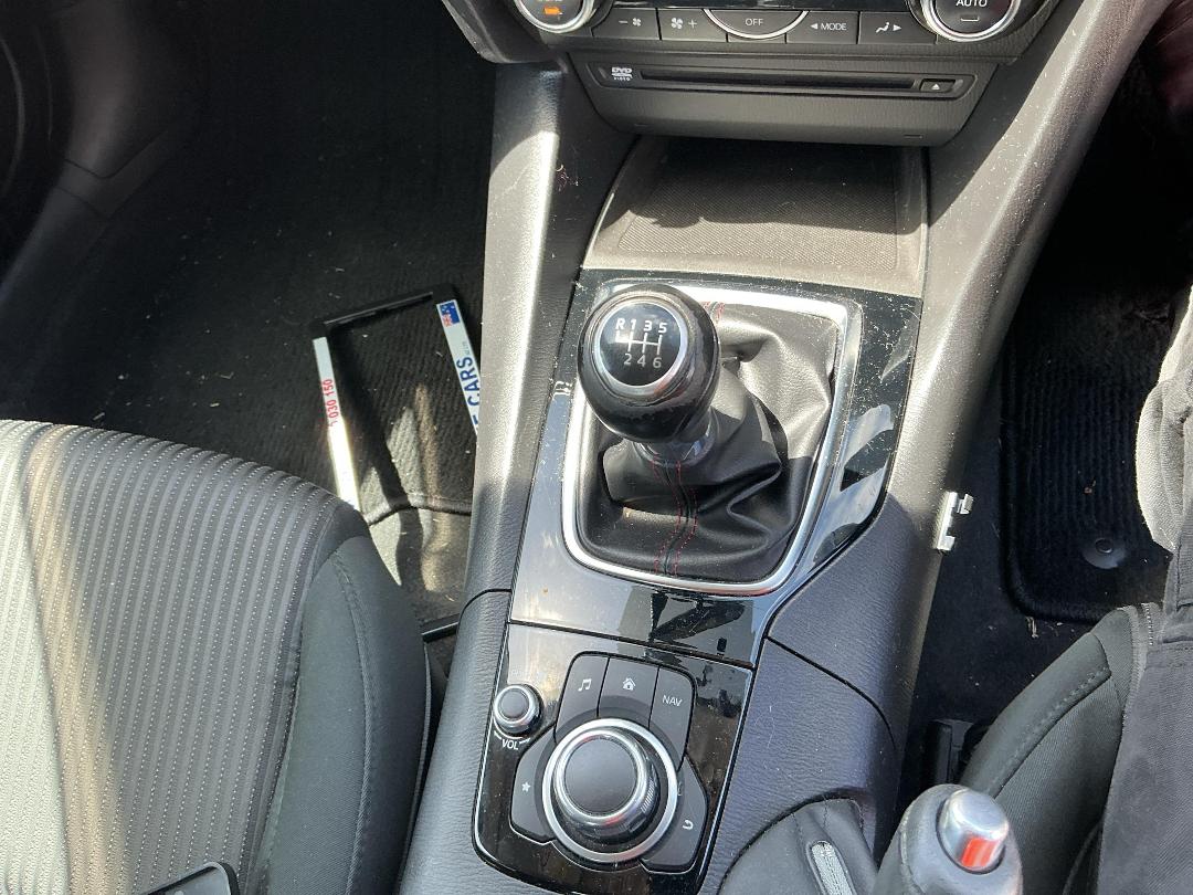 Photo '19' of Mazda Axela Photo '19' of Mazda Axela