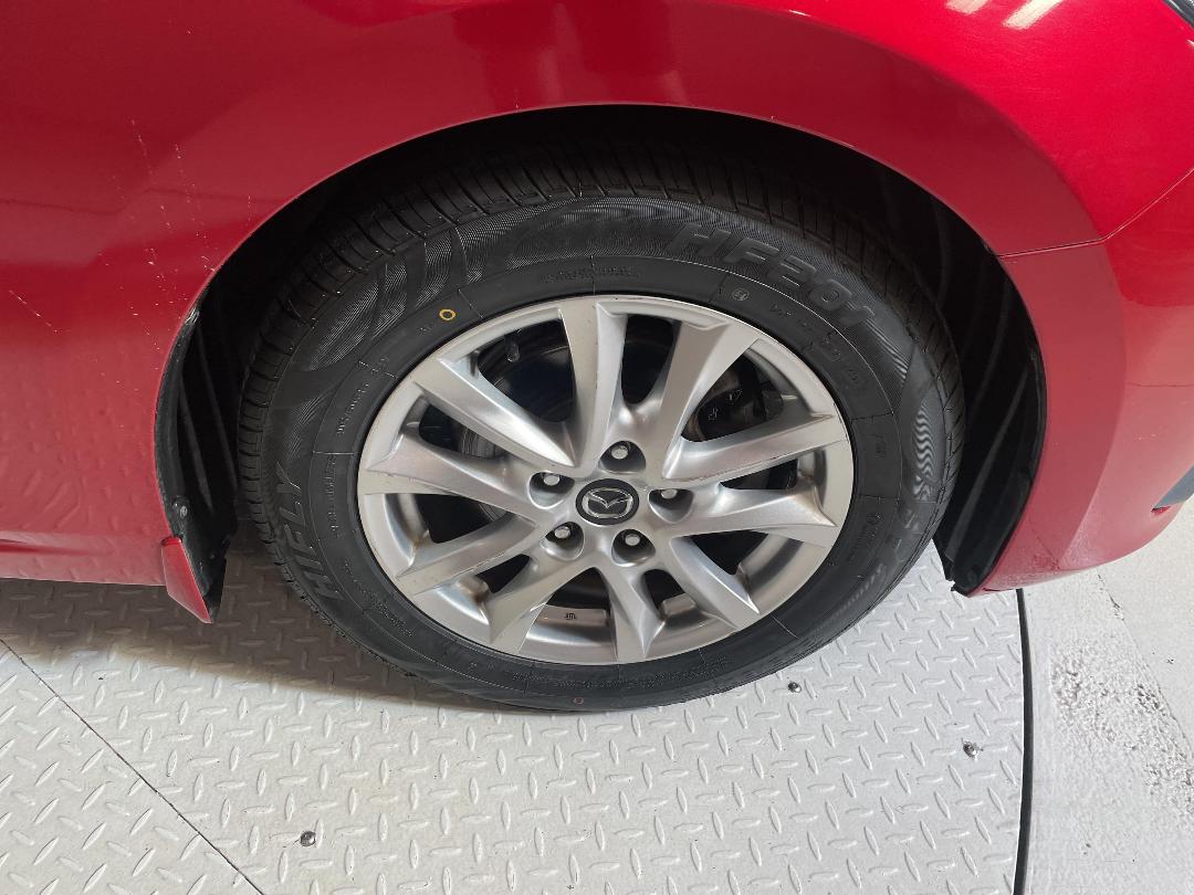 Photo '9' of Mazda Axela Photo '9' of Mazda Axela